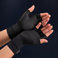 ComfortGrip™ Compression Gloves fit and operation detail
